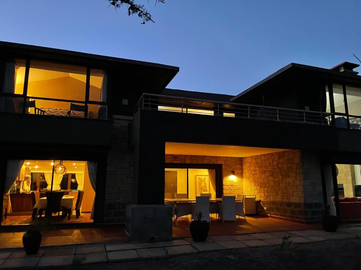 Nyikani House 纳纽基 外观 照片